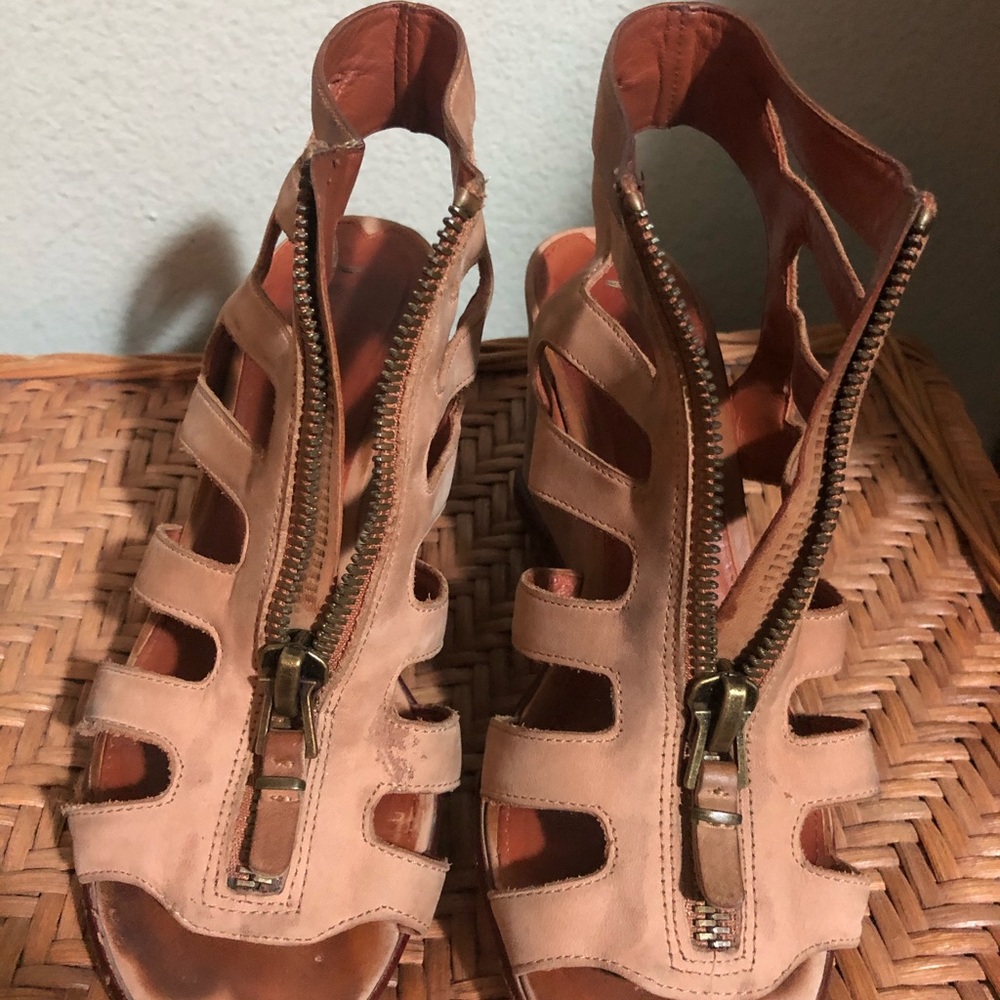 Wedges - Picture 6 of 6